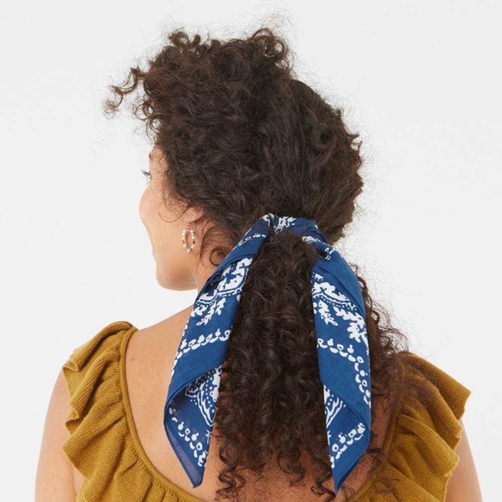 NWT Frye Blue Opal Paisley Bandana - Picture 2 of 11